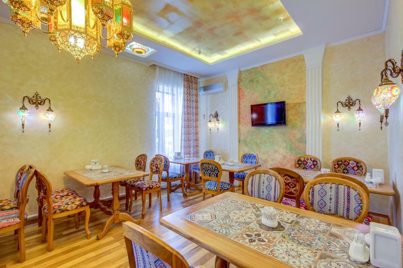 Navat Hotel Bishkek Ngoại thất bức ảnh